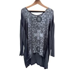 Biya Gray Geometric Print Long Sleeved High Low Tunic Top